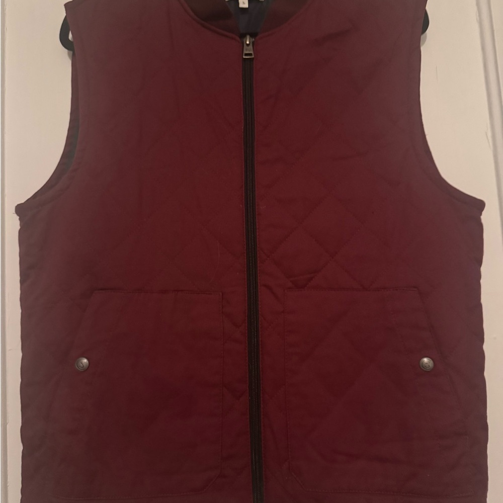 Men's Construct Quilted Vest in Burgundy